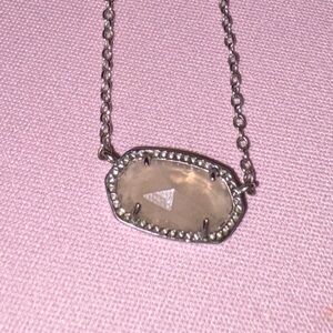 Kendra Scott‎  Silver Necklace with Cream Pendant
